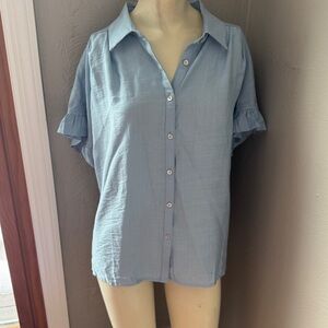 Fun 2 fun Georgina ruffle sleeve button down shirt light blue size large nwt